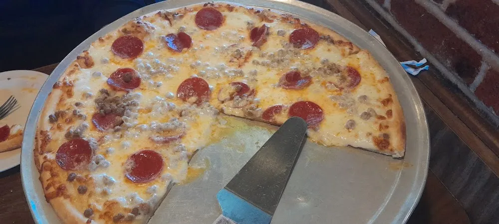 White Pizza with Pepperoni and Italian Sausage